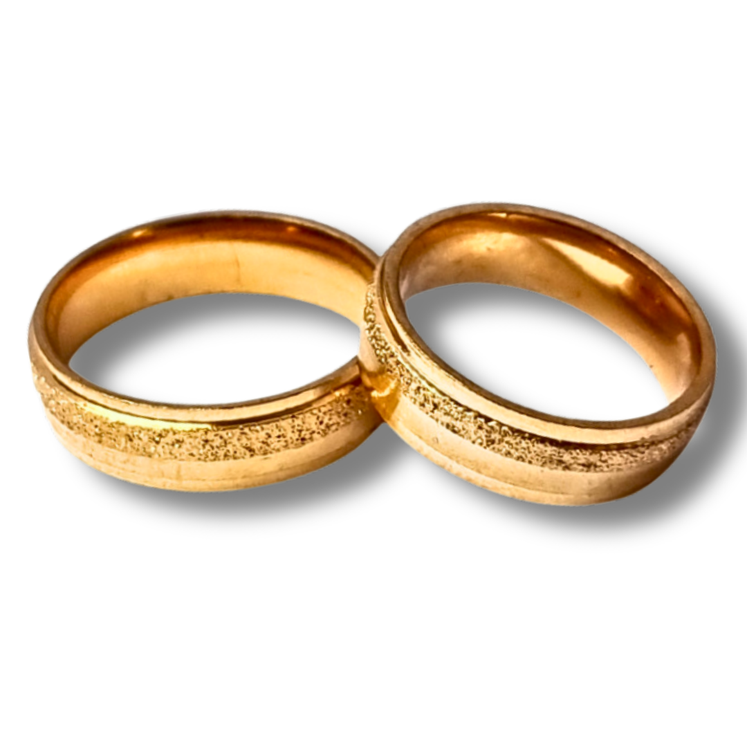 DUO DE ANILLOS DE PAREJA CON LINEA ESCARCHADA