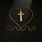 COLLAR CON NOMBRE CON CRUZ VERTICAL