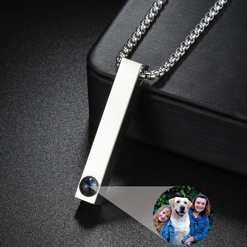 PRE ORDEN - COLLAR BARRITA CON FOTO PROYECCION