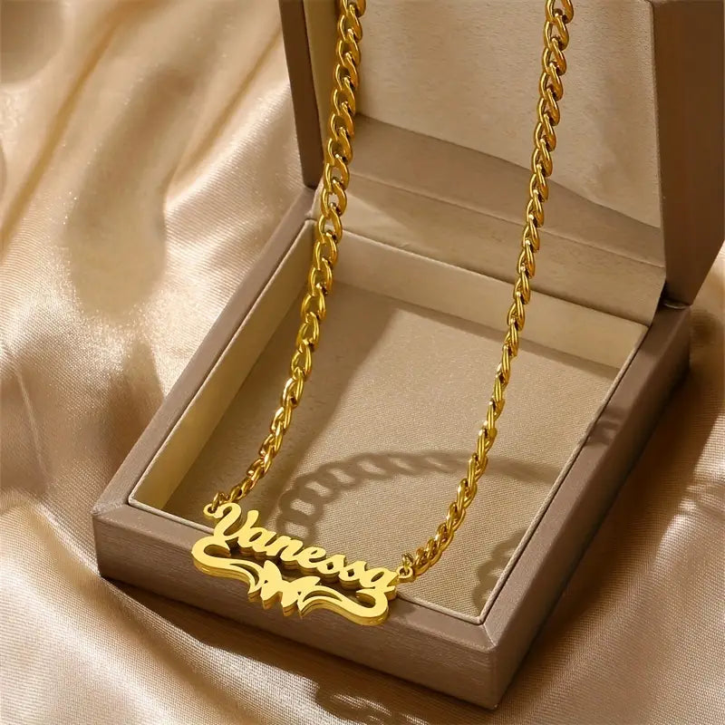COLLAR CON NOMBRE + MARCO MARIPOSA