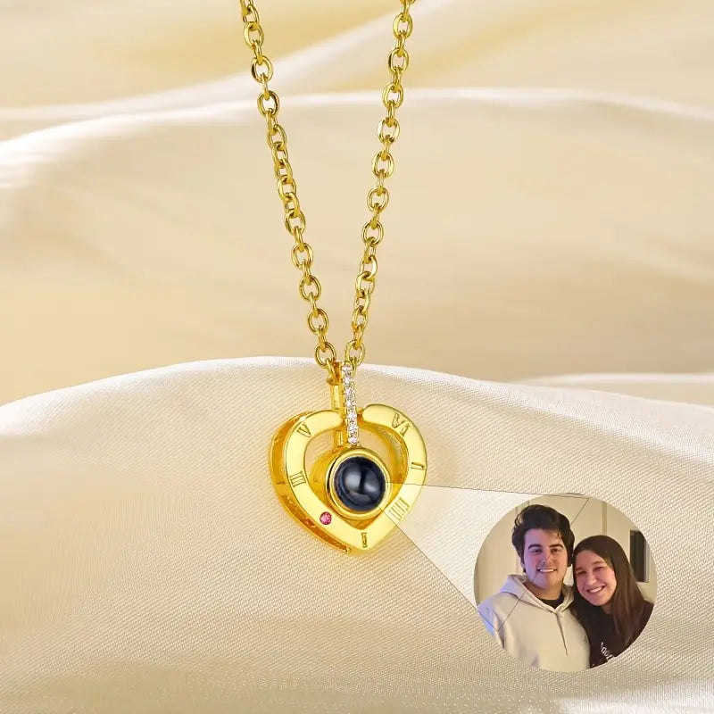 PRE ORDEN - COLLAR CORAZON CON FOTO PROYECCION