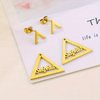 ARETES TRIANGULO CON NOMBRE