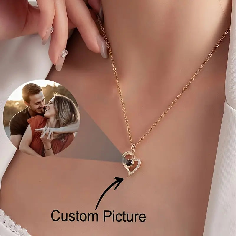 PRE ORDEN - COLLAR CORAZÓN CON FOTO PROYECCION