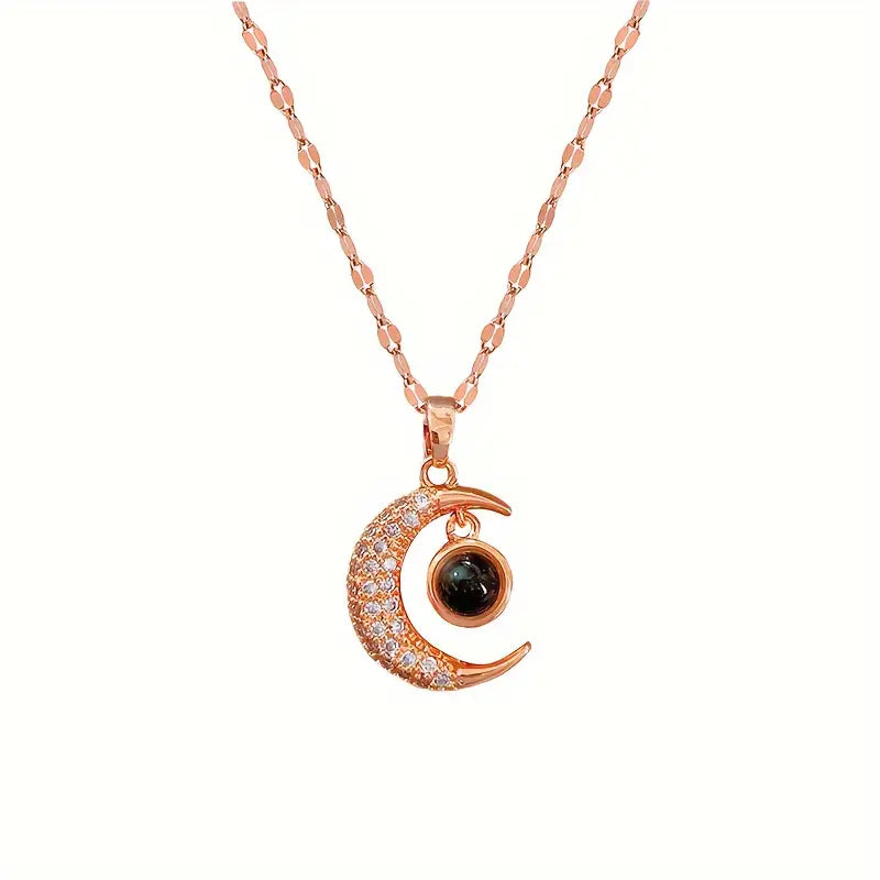 PRE ORDEN - COLLAR MEDIA LUNA CON FOTO PROYECCION