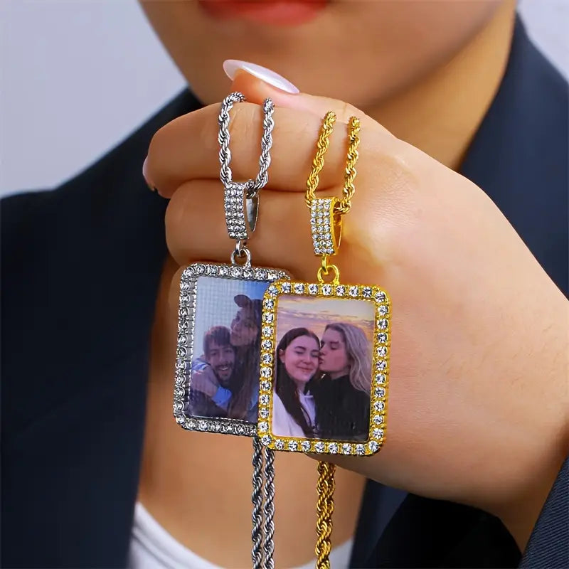 COLLAR PLACA CON CIRCONES CON FOTO A COLOR