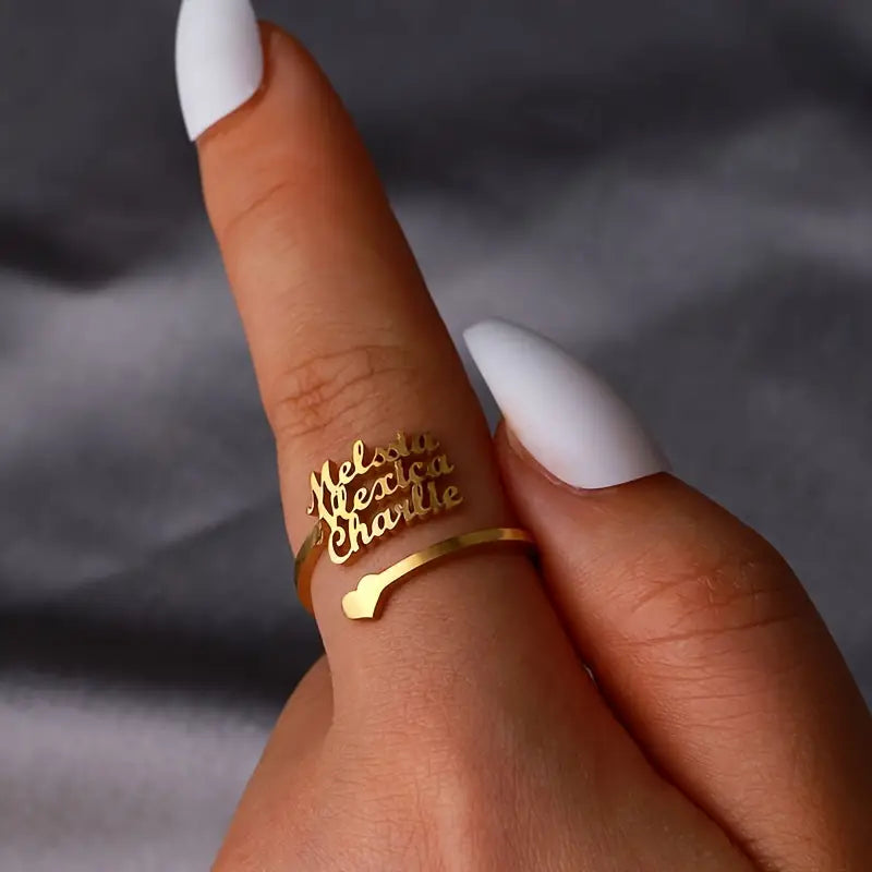 ANILLO CON TRES NOMBRES