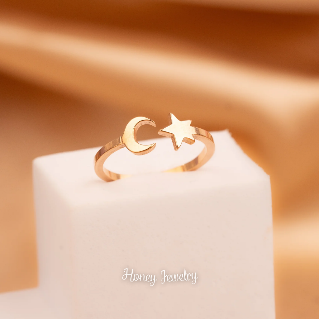 Moon and Star Ring