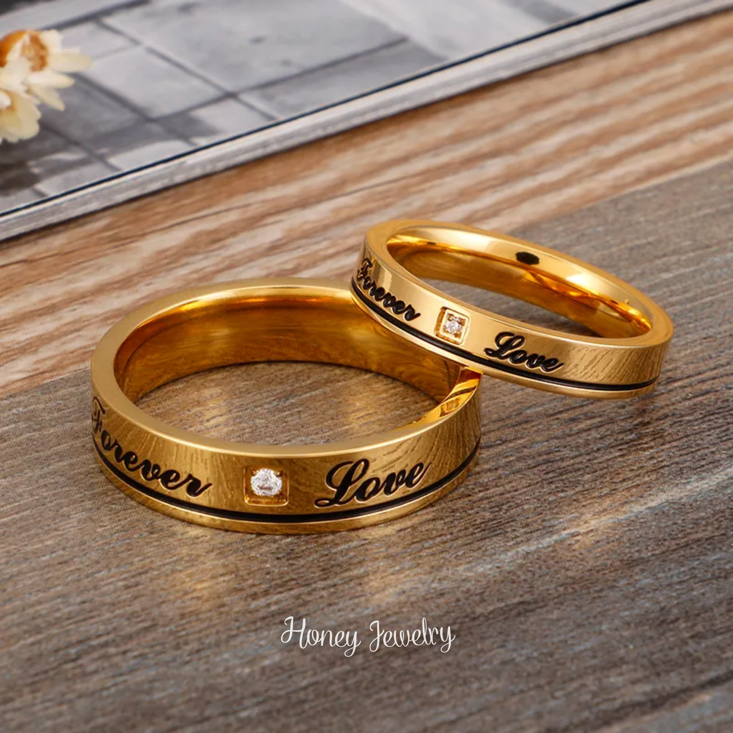 (Pre orden) Anillos para pareja LOVE FOREVER con circon