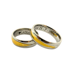 Mixed satin, golden triangular couple rings
