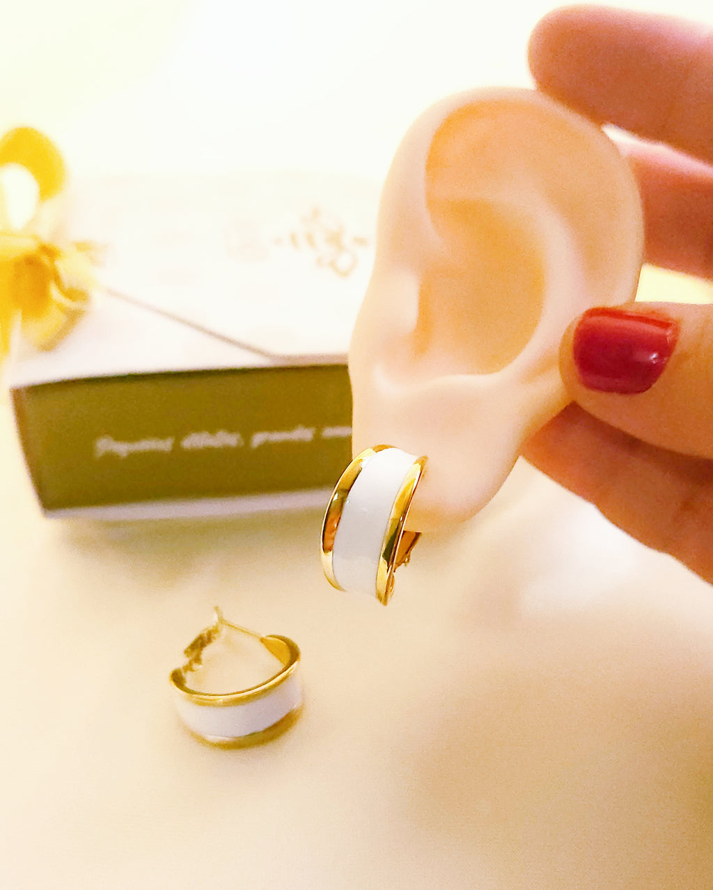 Geëmailleerde candonga oorbellen