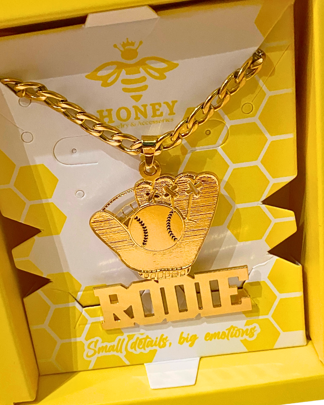 COLLAR CON NOMBRE BEISBOL LANZADOR PÍCHER