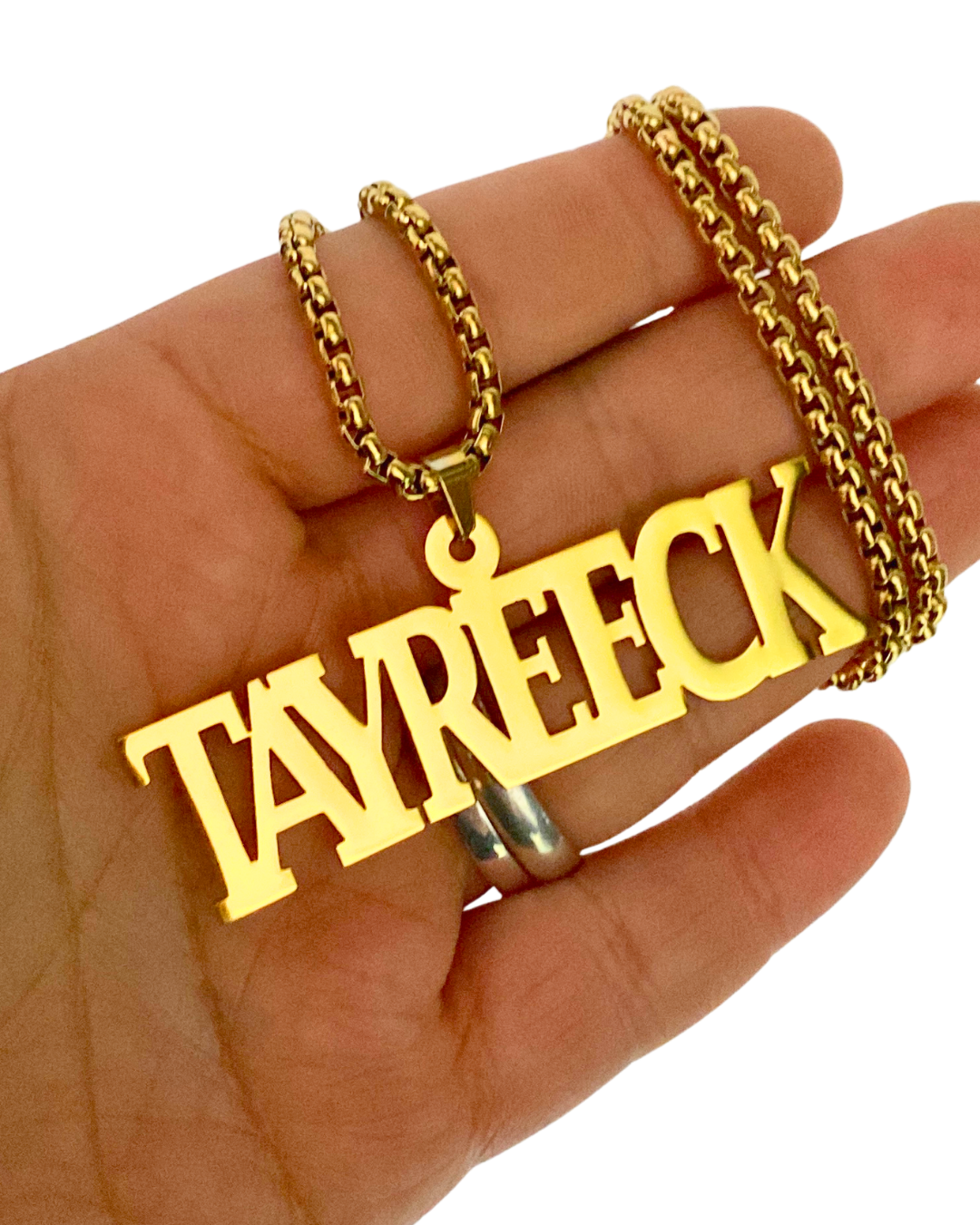 COLLAR CON NOMBRE COLGANTE Y CADENA GRUESA