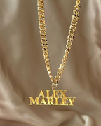 COLLAR CON NOMBRE DOBLE LINEA Y CADENA GRUESA