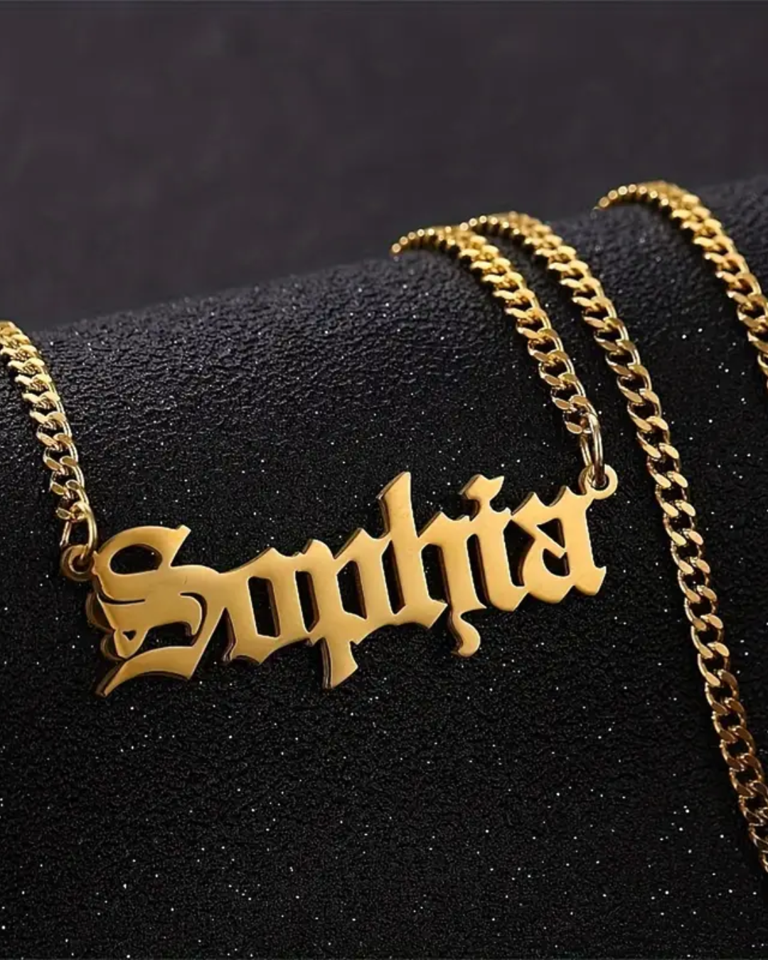 COLLAR CON NOMBRE Y CADENA GRUESA