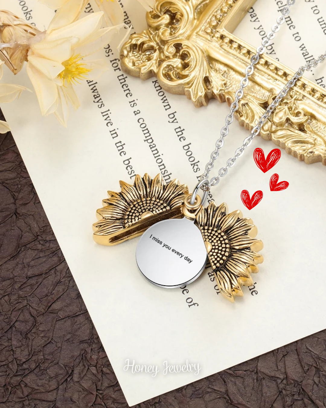 COLLAR RELICARIO GIRASOL