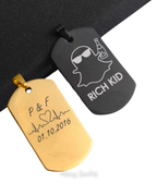 Militaire plaatketting voor koppels