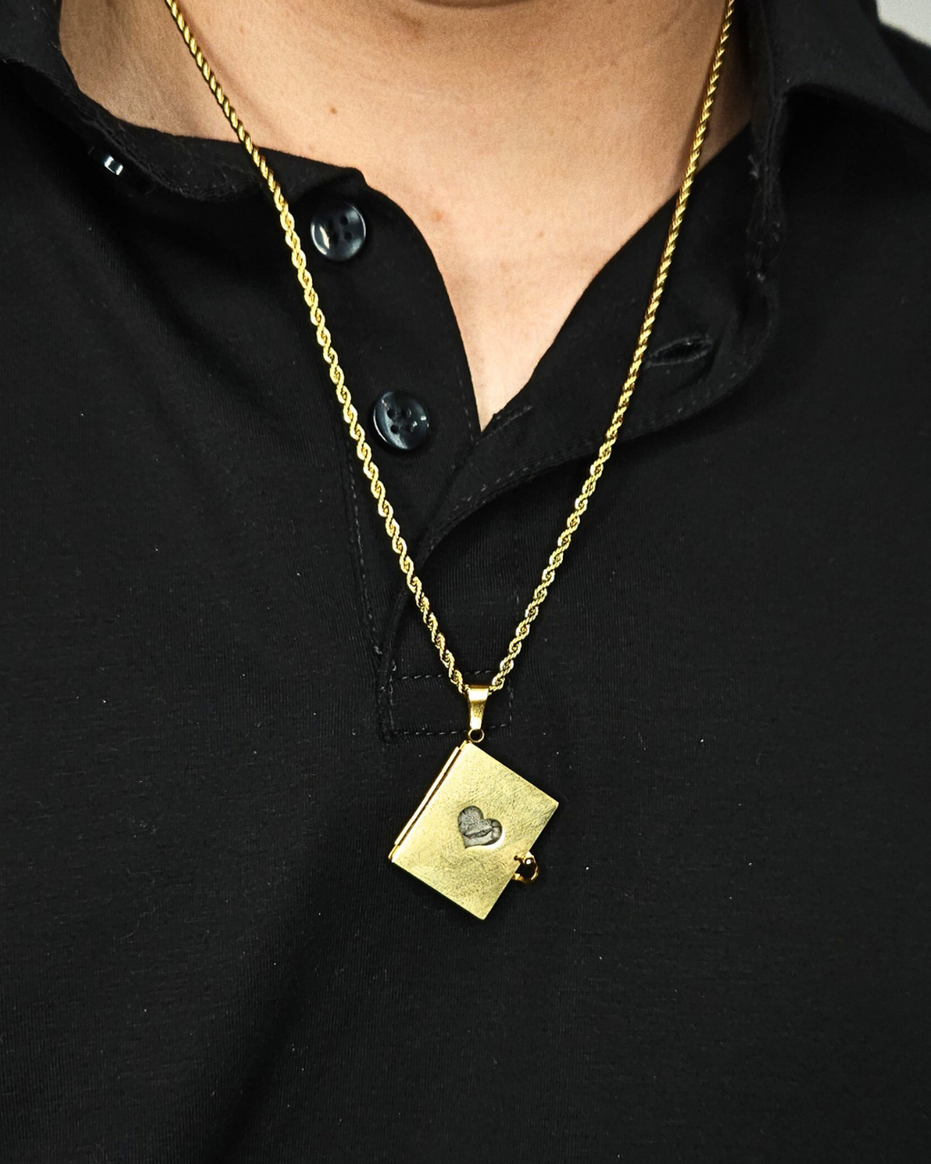 COLLAR LIBRO DE AMOR CORAZÓN MAXI