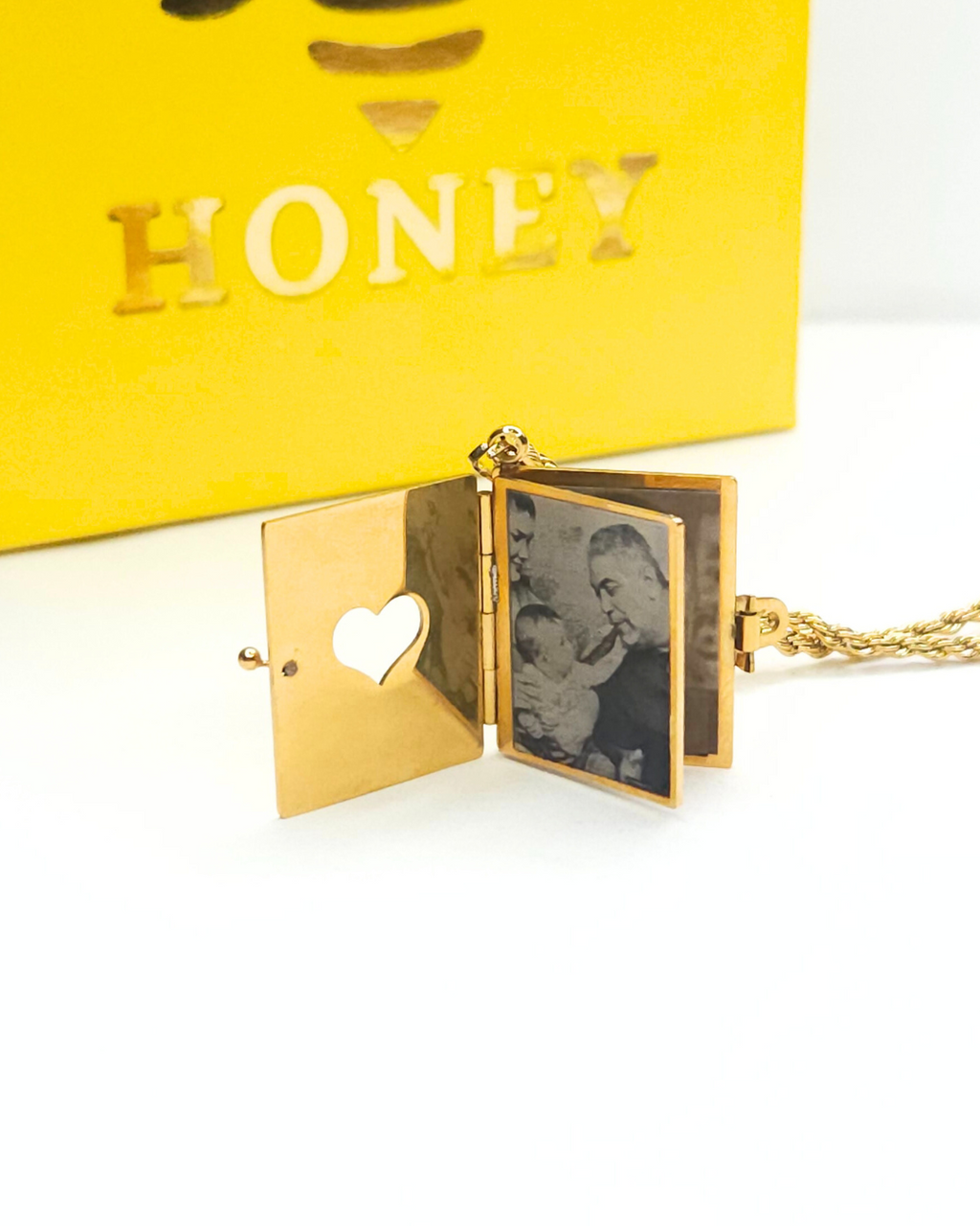 COLLAR LIBRO DE AMOR CORAZÓN MAXI