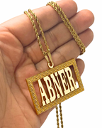 COLLAR PLACA MEDIANA CON NOMBRE CALADO