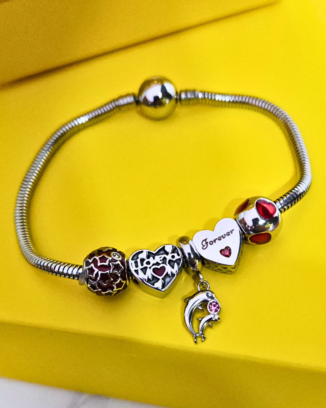 PULSERA VARIOS DIJES