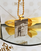 COLLAR PLACA RECTANGULAR CON FOTOGRABADO