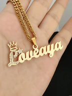 COLLAR CON NOMBRE CLÁSICO CON CIRCON EN INICIANL Y CADENA GRUESA