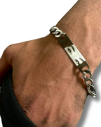 Bracelet with baguette zircons and heart pendant