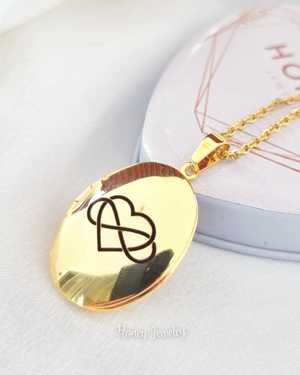 Foto-geëtste reliekschrijnketting