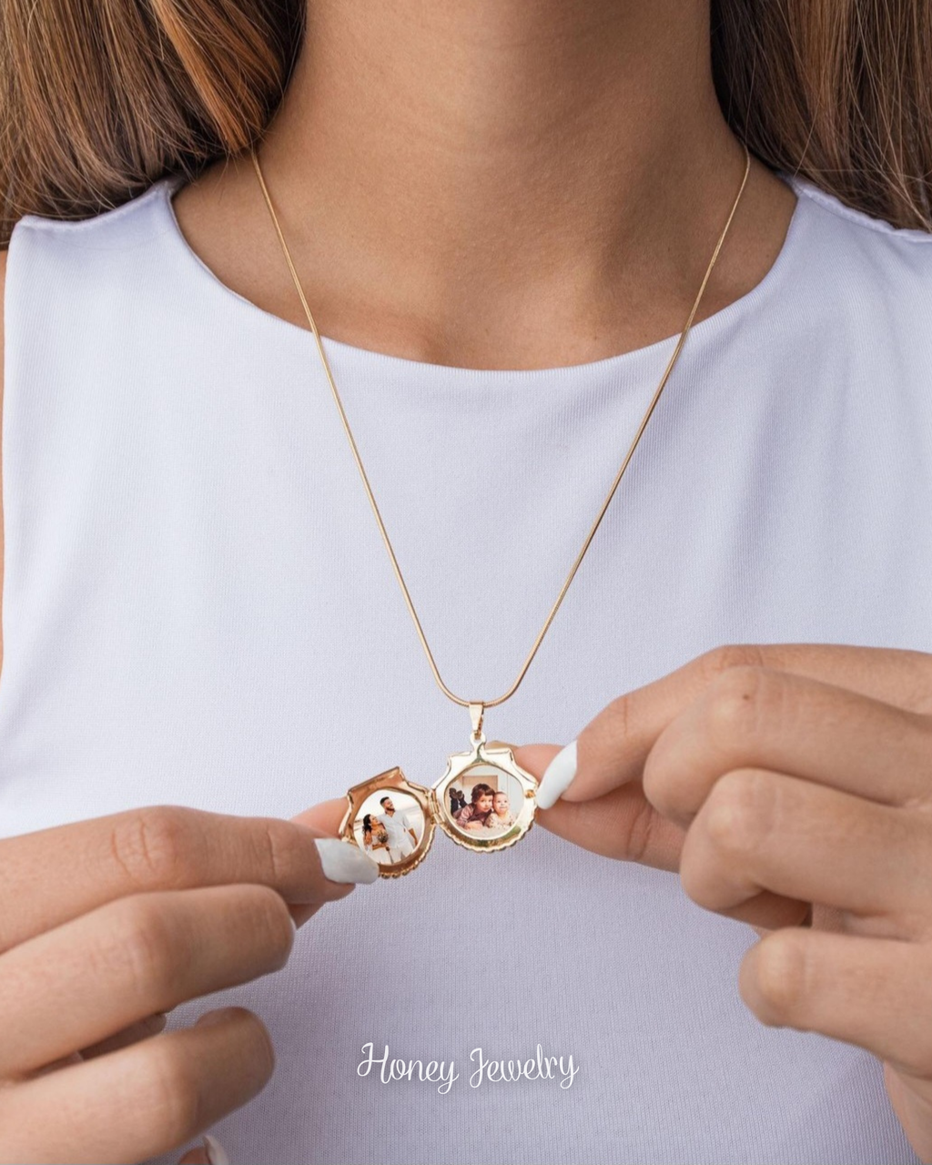 Foto-geëtste reliekschrijnketting