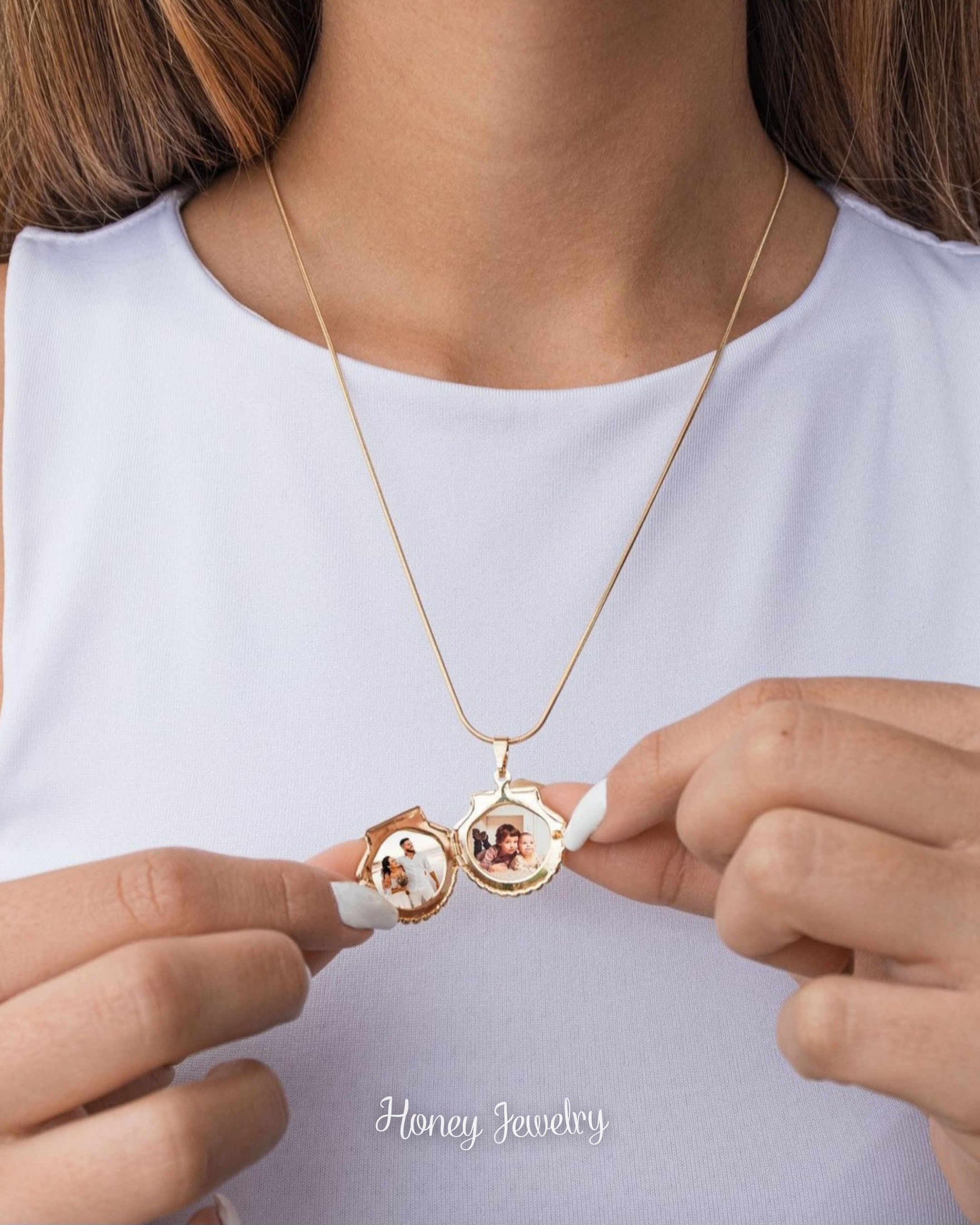 COLLAR RELICRIO CONCHITA