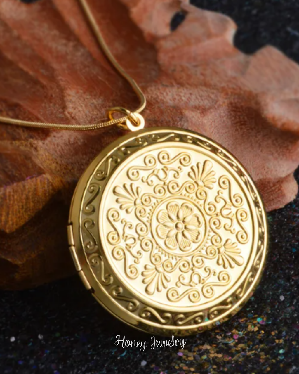 Foto-geëtste reliekschrijnketting