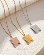 COLLAR CARTA DE AMOR CON HUELLAS DACTILARES