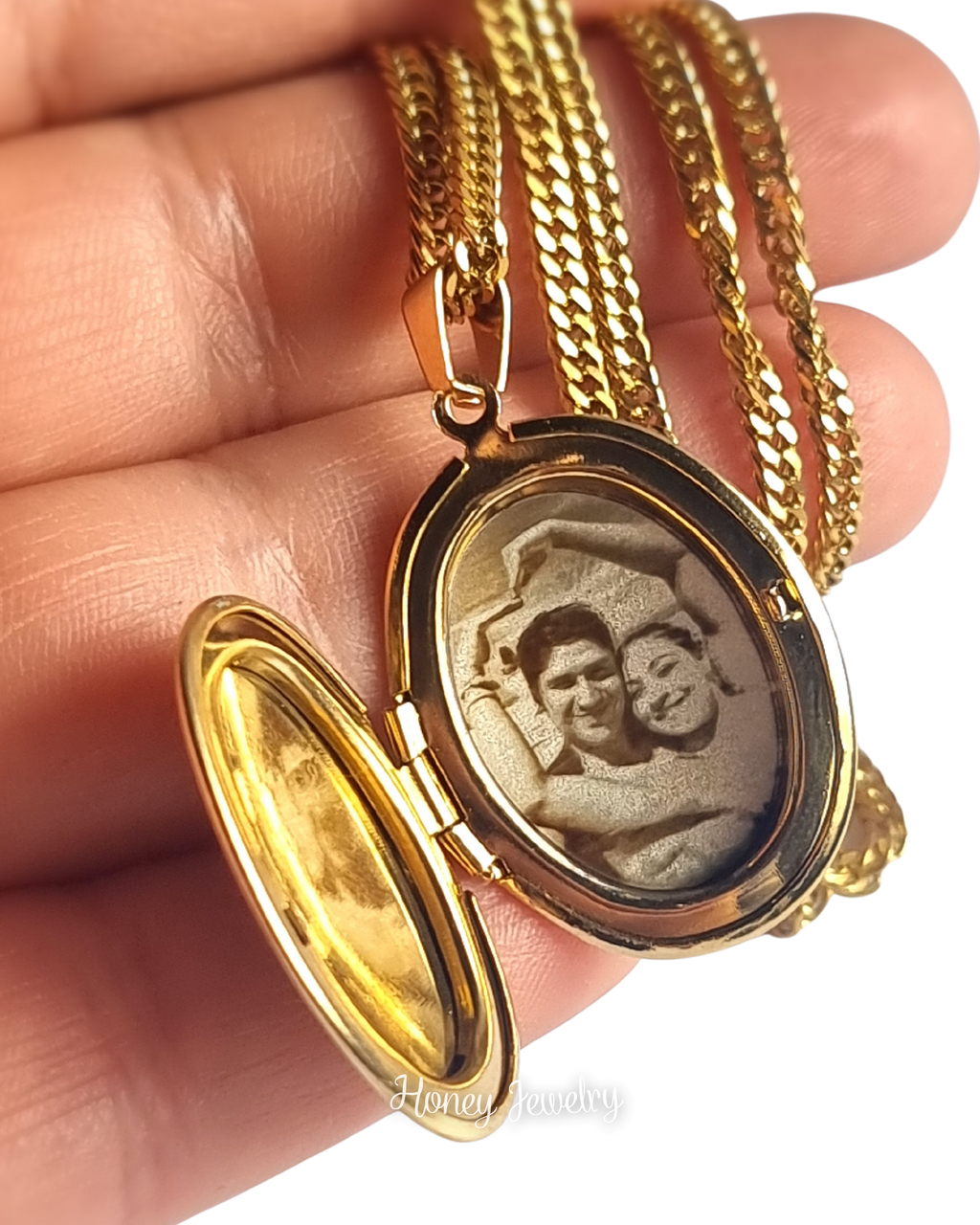 COLLAR RELICARIO OVALADO + CADENA GRUESA