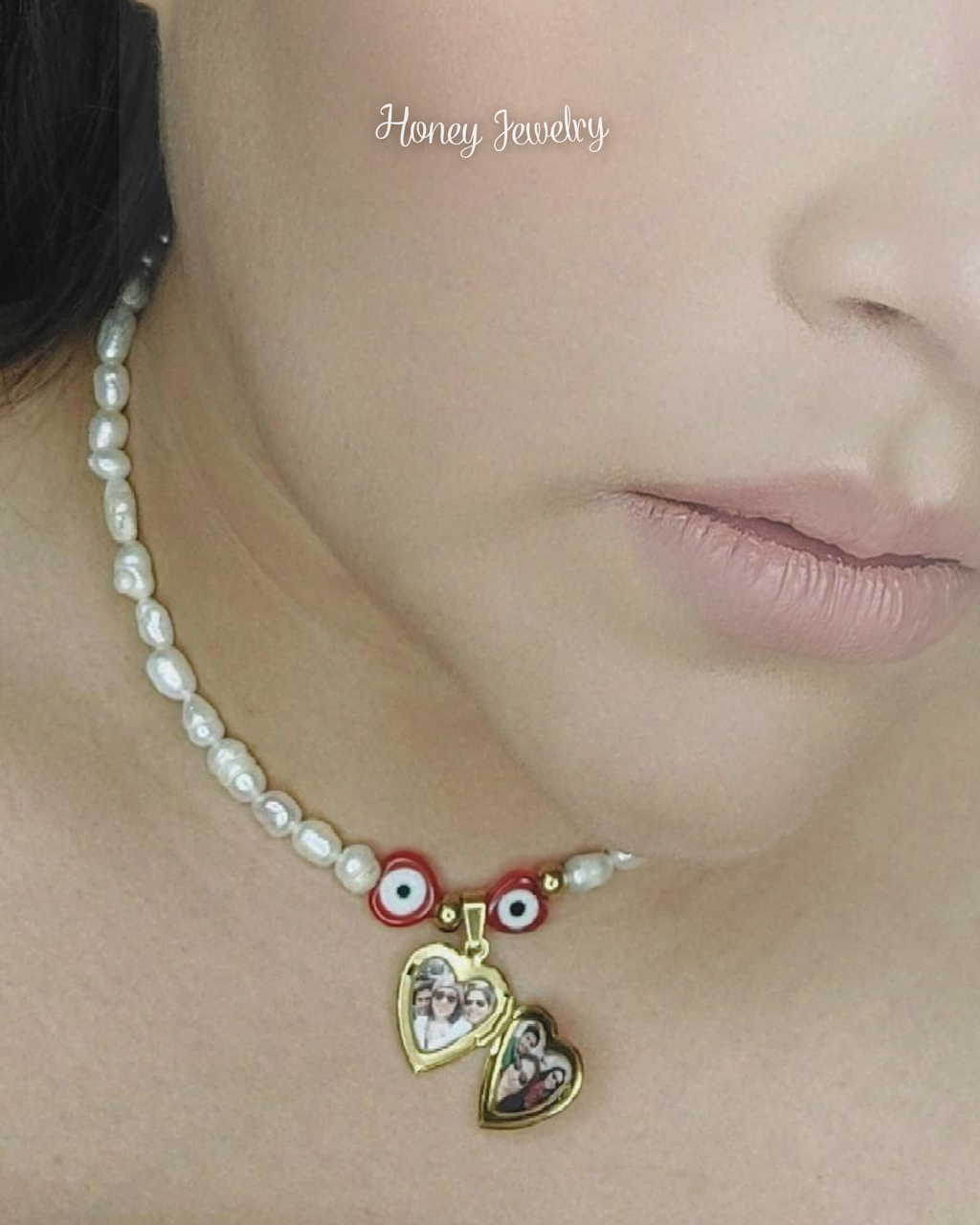 Hartvormige medaillonketting met natuurlijke parels