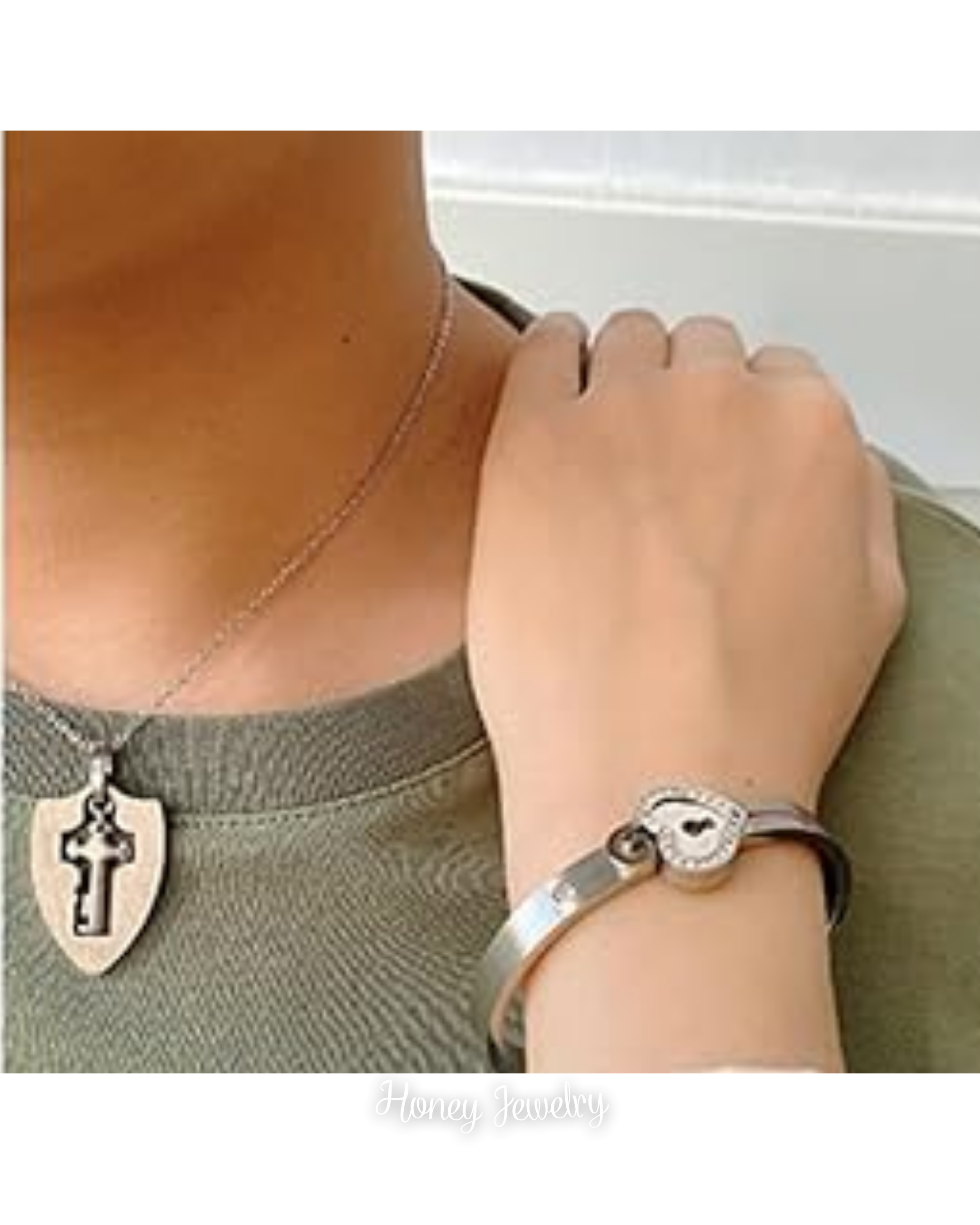 JUEGO DE PULSERA CANDADO Y COLLAR PLACA LLAVE