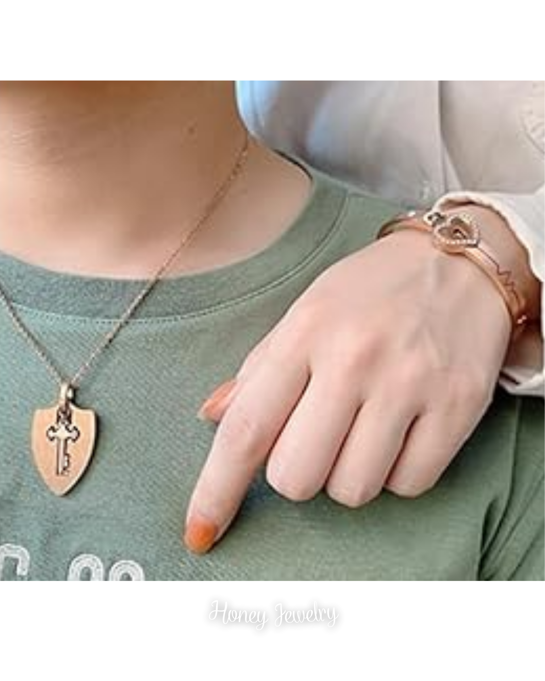 JUEGO DE PULSERA CANDADO Y COLLAR PLACA LLAVE