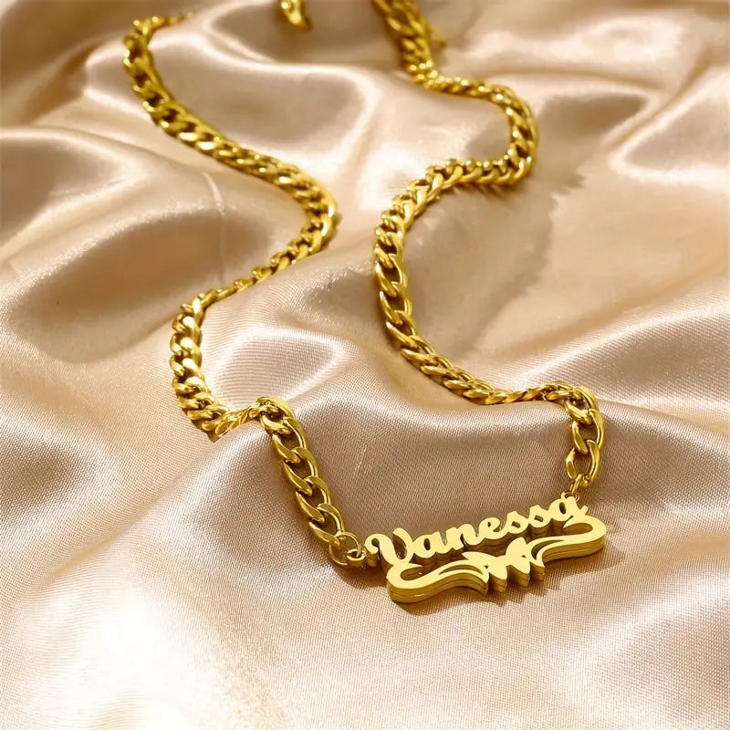 COLLAR CON NOMBRE + MARCO MARIPOSA