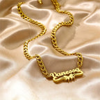 COLLAR CON NOMBRE + MARCO MARIPOSA