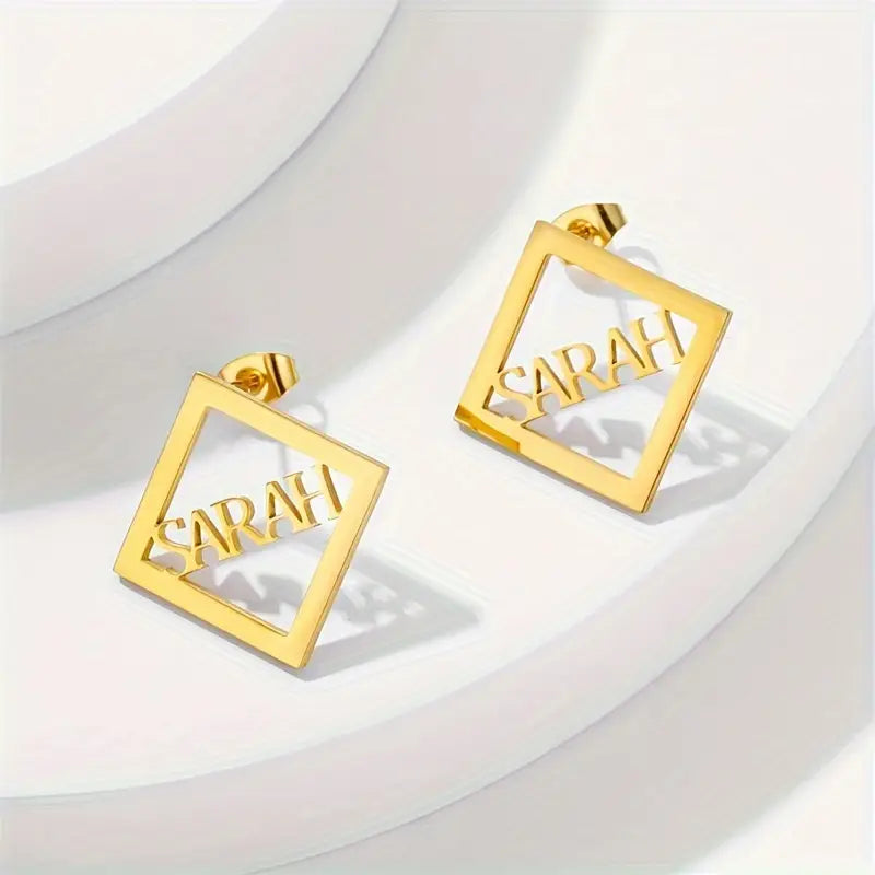 ARETES ROMBO CON NOMBRE