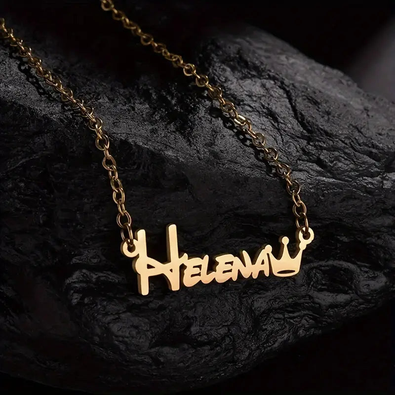 COLLAR CON NOMBRE CON CORONITA