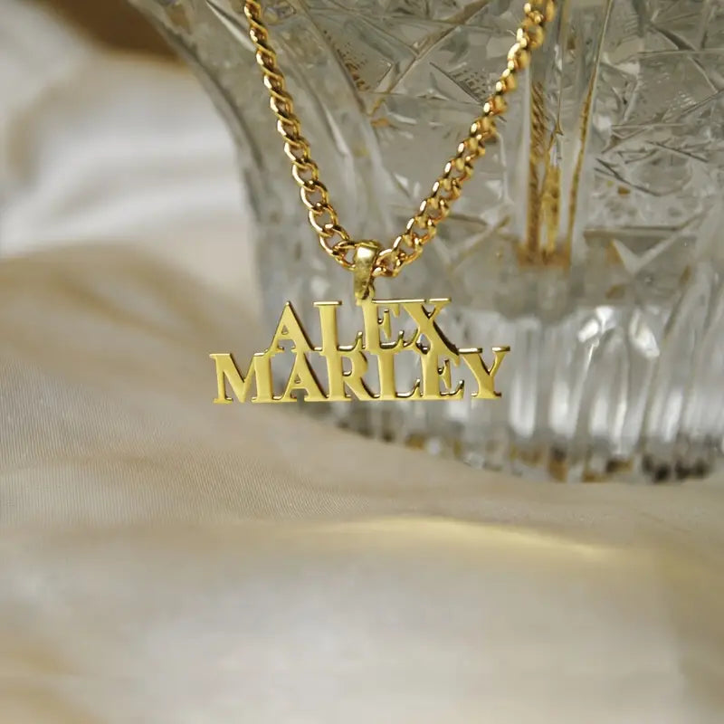 COLLAR CON NOMBRE DOBLE LINEA Y CADENA GRUESA