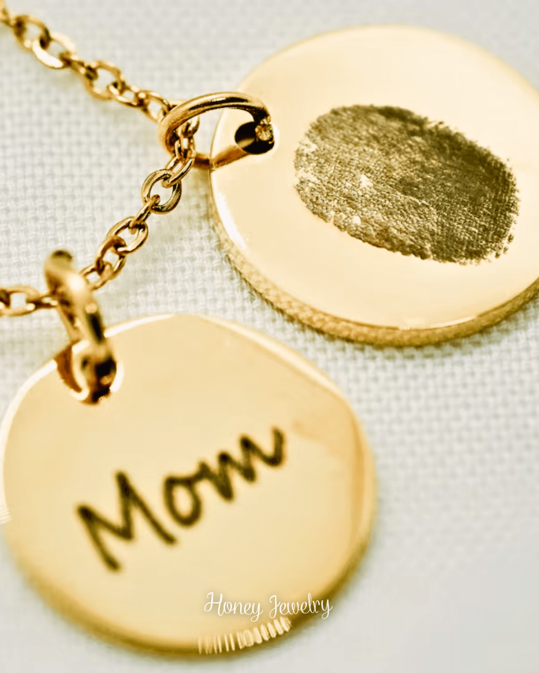 COLLAR DOBLE PLACA PERSONALIZADA CON HUELLAS + TEXTO