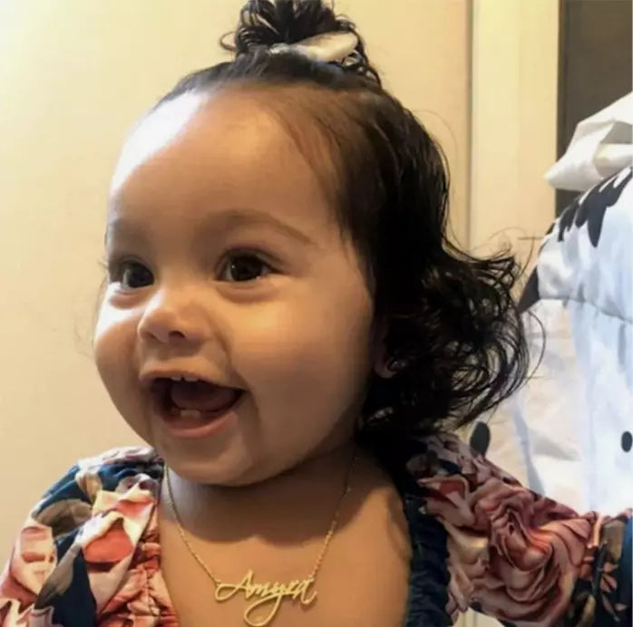 COLLAR CON NOMBRE PARA BEBÉ