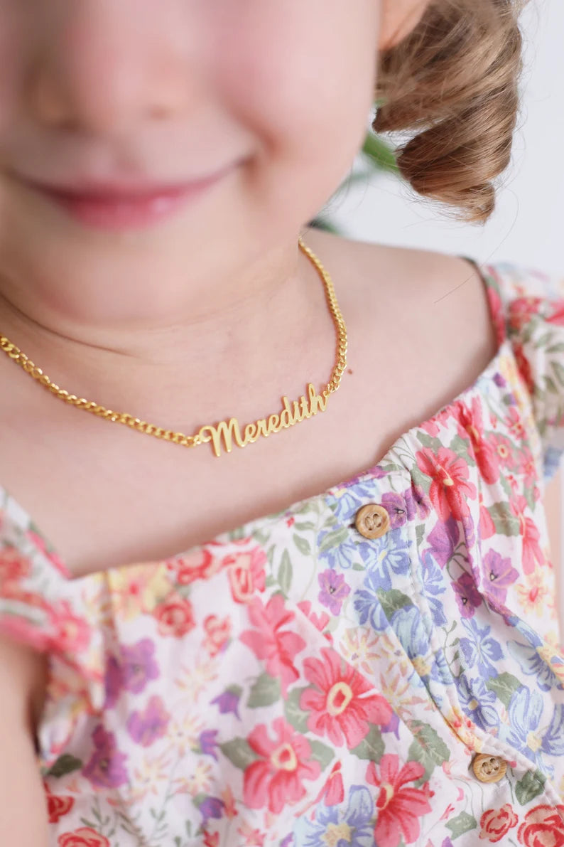 COLLAR CON NOMBRE CLÁSICO + CADENA GRUESA