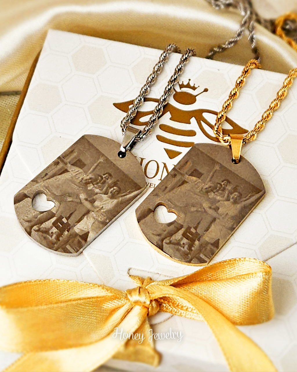 DUO DE COLLARES PLACA CON FOTOGRABADO