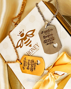 Foto-geëtste plaatketting