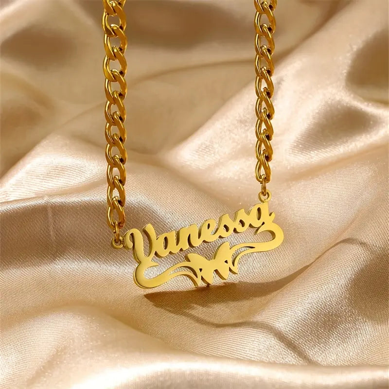 COLLAR CON NOMBRE + MARCO MARIPOSA