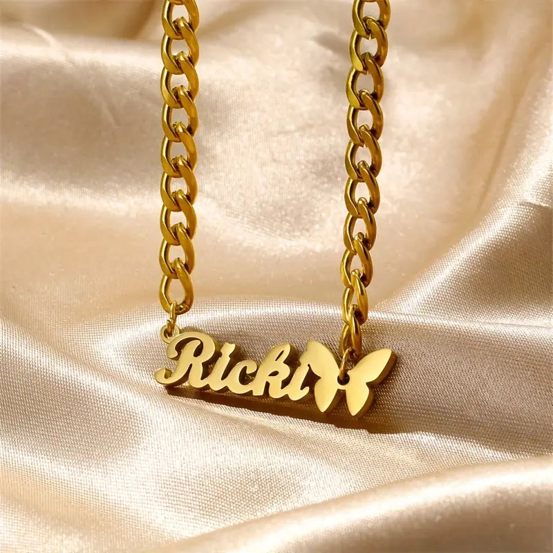 COLLAR CON NOMBRE + MARIPOSA + CADENA GRUESA