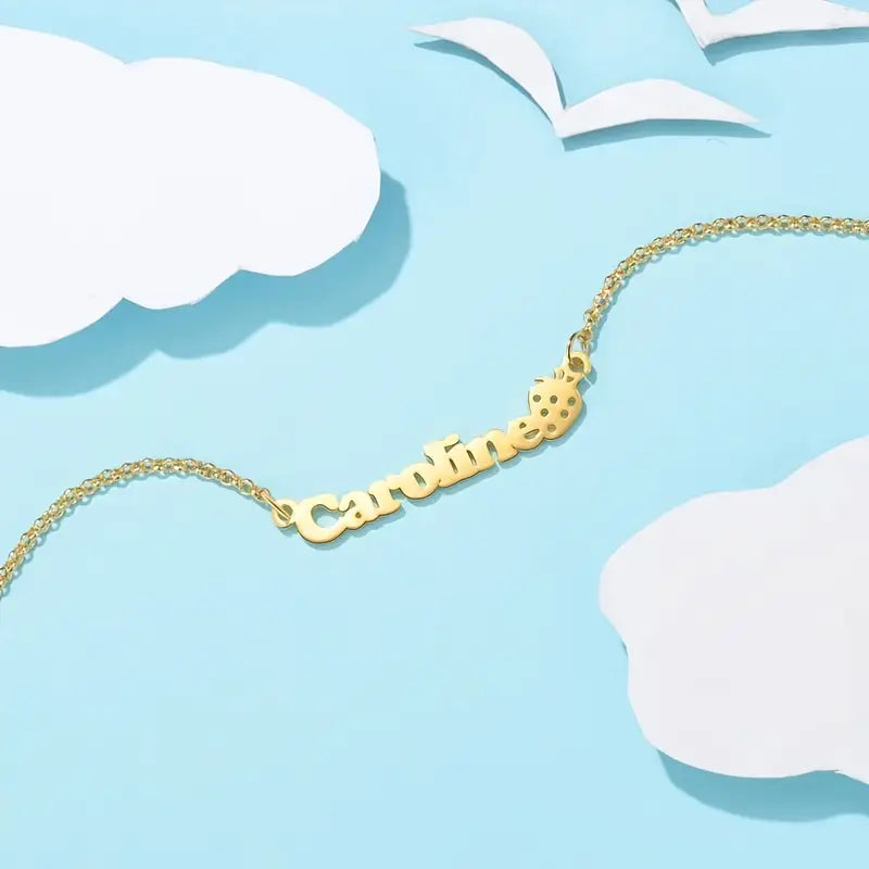 COLLAR CON NOMBRE CLÁSICO CON FRESITA